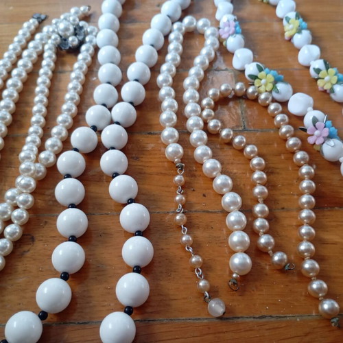 Greek costume jewelry for repair or crafting