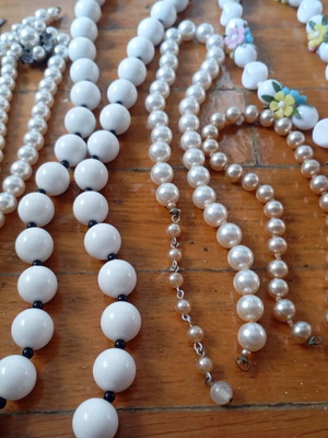Greek costume jewelry for repair or crafting