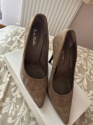 Suede pumps brown size 39 like new, 10cm heel
