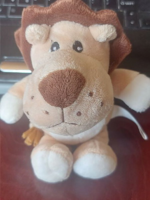 Plush Lion 20 cm like new