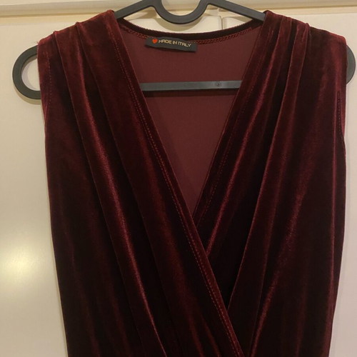 Maxi dress with velvet texture like new, burgundy