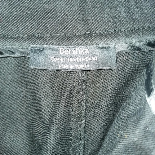 Bershka women's winter pants like new, size M, black