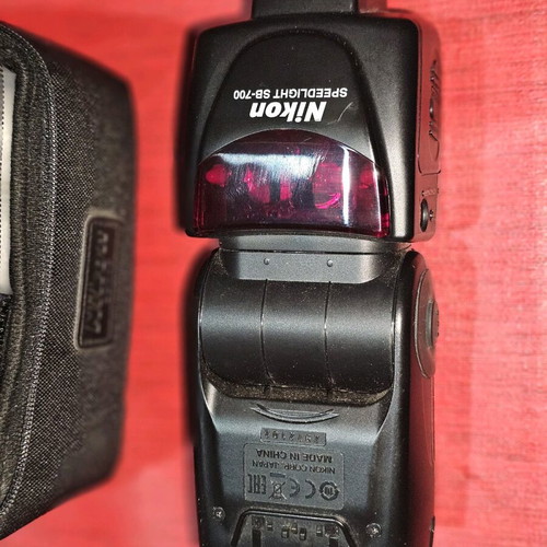Nikon SB-700 Flash used for Nikon cameras