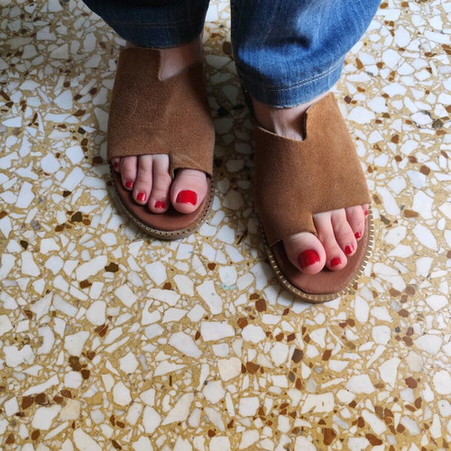 Brown summer sandals size 37 like new