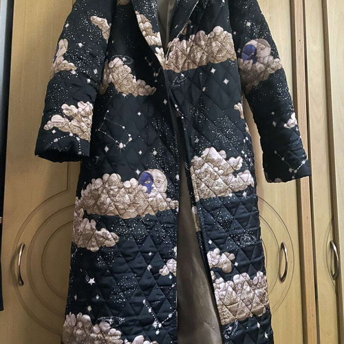Nidodileda coat like new with belt