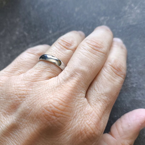 Titanium steel simple couple ring new, size 6