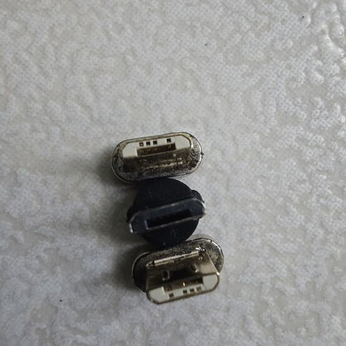 Usb magnetic cables used, pack of 2
