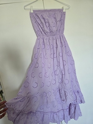 Lilac strapless dress asymmetrical, like new, lavender color, size S-M