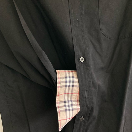 Burberry long-sleeve shirt small black used