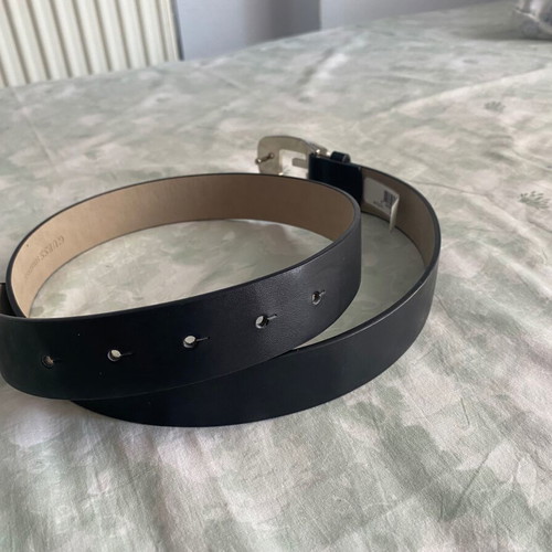 Guess black belt with metal buckle and rhinestones, synthetic leather
