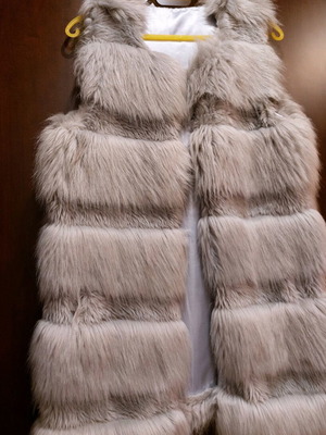 Faux fur μακρύ γουνινο γιλέκο καινούργιο, γκρι, μέγεθος L
