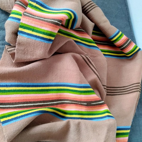 Handwoven throw used, size 185x130 cm