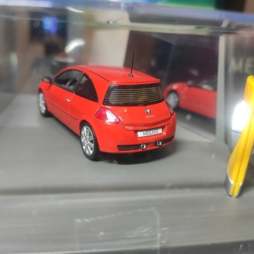 Renault Megane RS μοντέλο 1/43, πορτοκαλί μεταλλικό