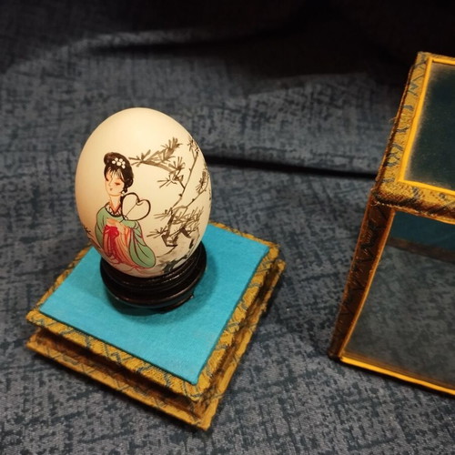 Hand-painted egg used