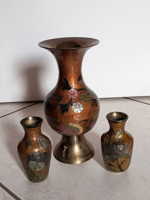 Vintage brass vase and decorative set new, 3 pieces