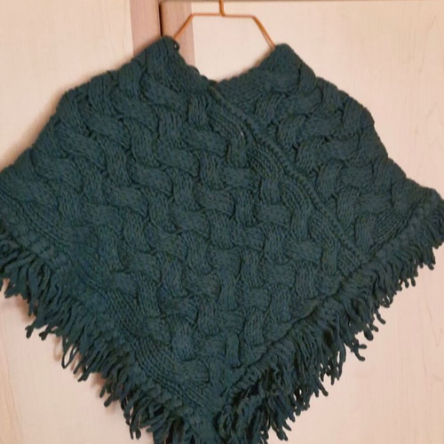 Cape size 18 months United Colors of Benetton like new