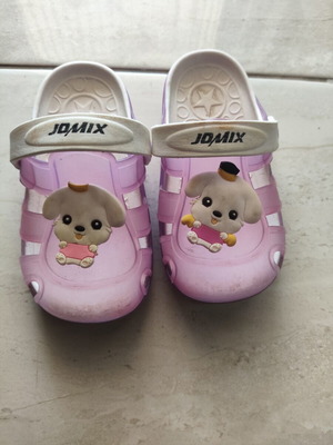 Slippers used, size 26, pink