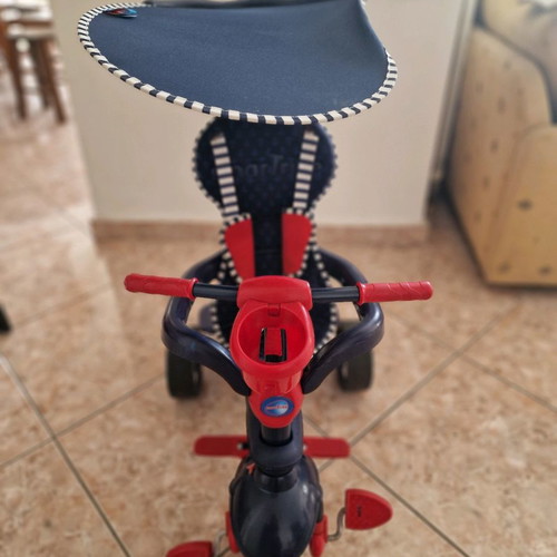 SmarTrike 4in1 children's tricycle used with sunshade and parent handle