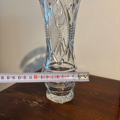 Crystal vase like new