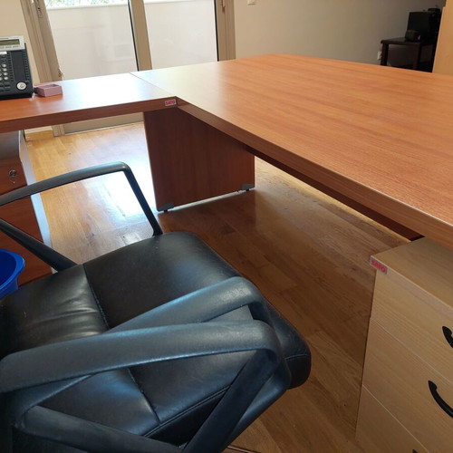 Sato office furniture set like new, desk, 2 chairs, 2 drawers, 2 cabinets