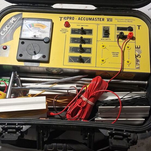Pro-Accumaster VII metal detector like new