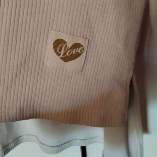 Long blouse like new, one size, beige