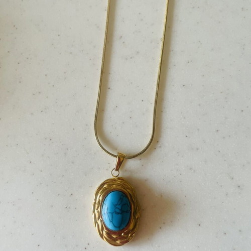 Necklace made of stainless steel like new, turquoise and gold tone