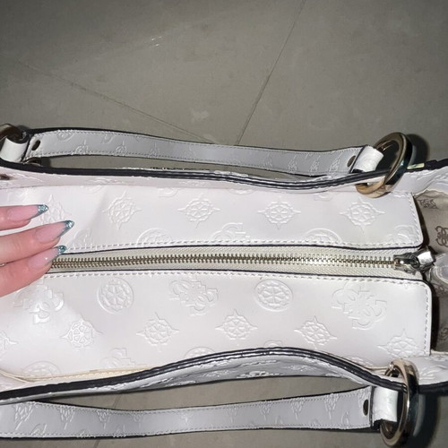 Guess shoulder bag like new