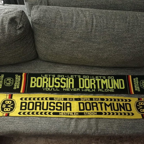 Borussia Dortmund scarves pack of 2 like new, authentic