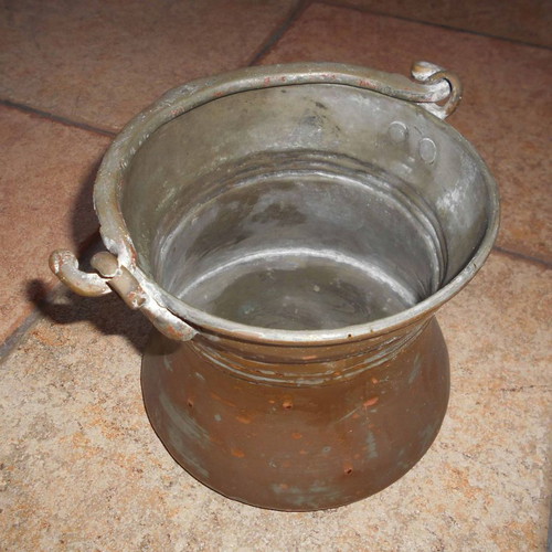 Copper ecclesiastical vessel for holy water used