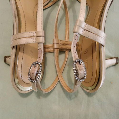 Clarks sandals size 37 used, beige-pink with stones, kitten heel