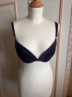 Bra satin effect dark blue like new