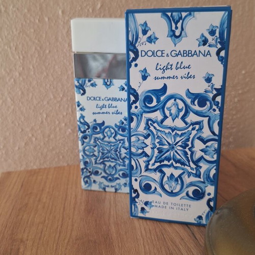 Dolce&Gabbana Light Blue Summer Vibes Eau de Toilette used, 100 ml