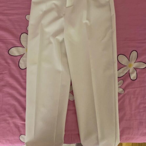 Zara white pants with black belt new with tags