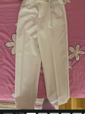 Zara white pants with black belt new with tags