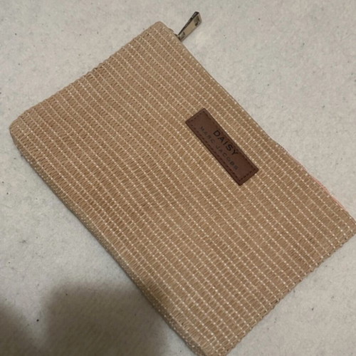 Marc Jacobs hand bag like new, beige woven