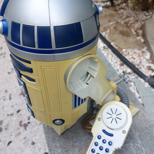 R2-D2 robot phone like new from Star Wars