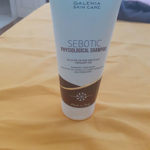 Sebotic Galenia shampoo like new for frequent use