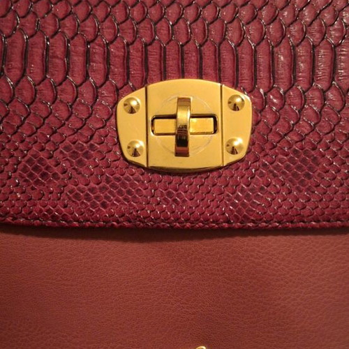 Veta backpack burgundy like new