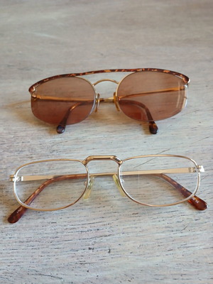 Vintage glasses pack of 2, gold frames, like new