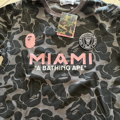 A Bathing Ape Miami Camo T-Shirt Black/Pink Size M new