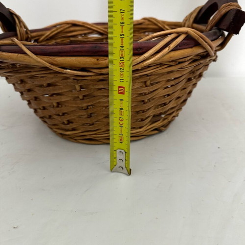 Wicker basket like new