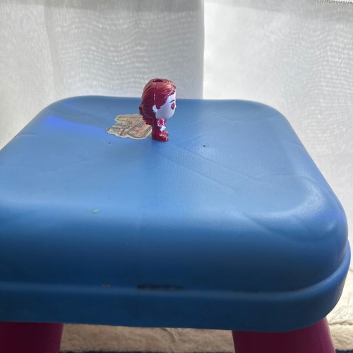 Stranger Things Upside Down Max from Kinder Joy new