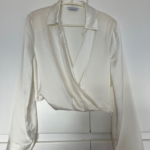 Stradivarius satin blouse white like new