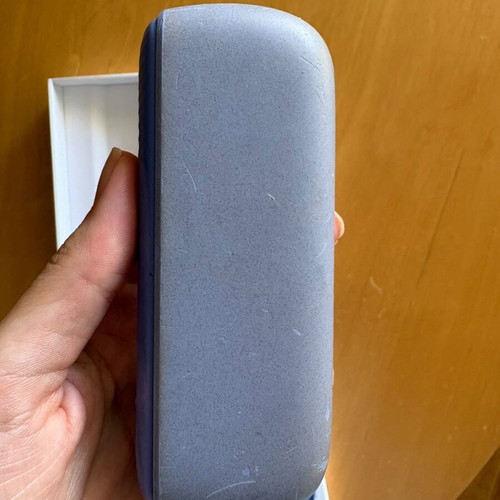 Iqos Iluma i e-cigarette, purple