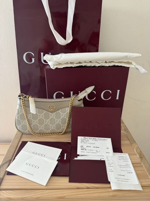 Gucci Ophidia Mini Bag, beige and white Supreme canvas