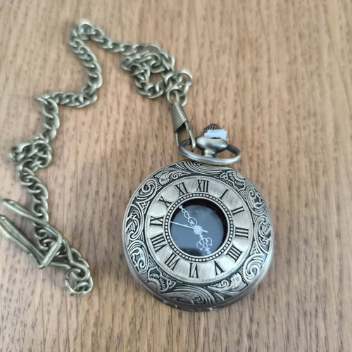 Vintage Pocket Watch Bronze Style Quartz with Chain new