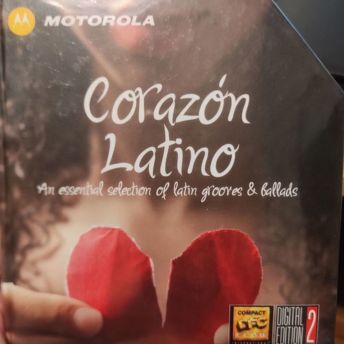 Corazón Latino Memory Stick new, Latin grooves and ballads