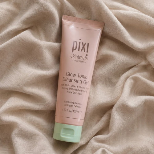 Pixi Glow Tonic Cleansing Gel 135ml new, glycolic acid face cleanser