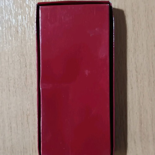 Collectible metal Johnnie Walker Formula 1 keychain unused